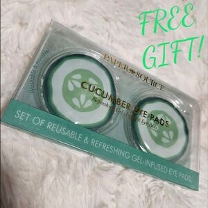 FREE GIFT w/ Bundles Of 3 Or More